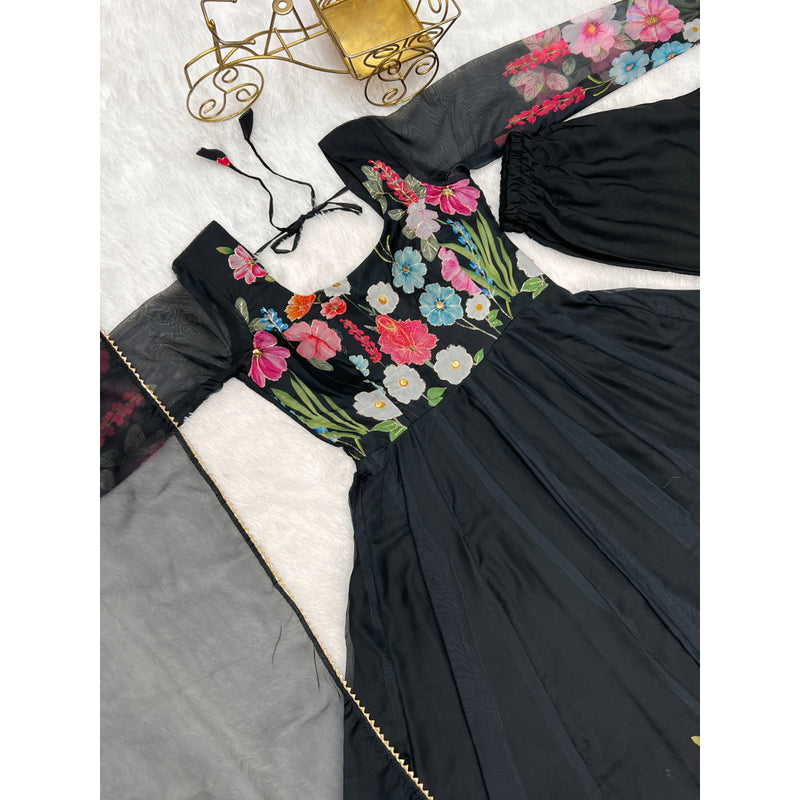 BLACK COLOR PURE SOFT ORGANJA SILK FABRIC FULLY FLAIR KALI PATTERN AND CANVAS PATTA WITH DUPPTA SET ,PENT READY TO WEAR